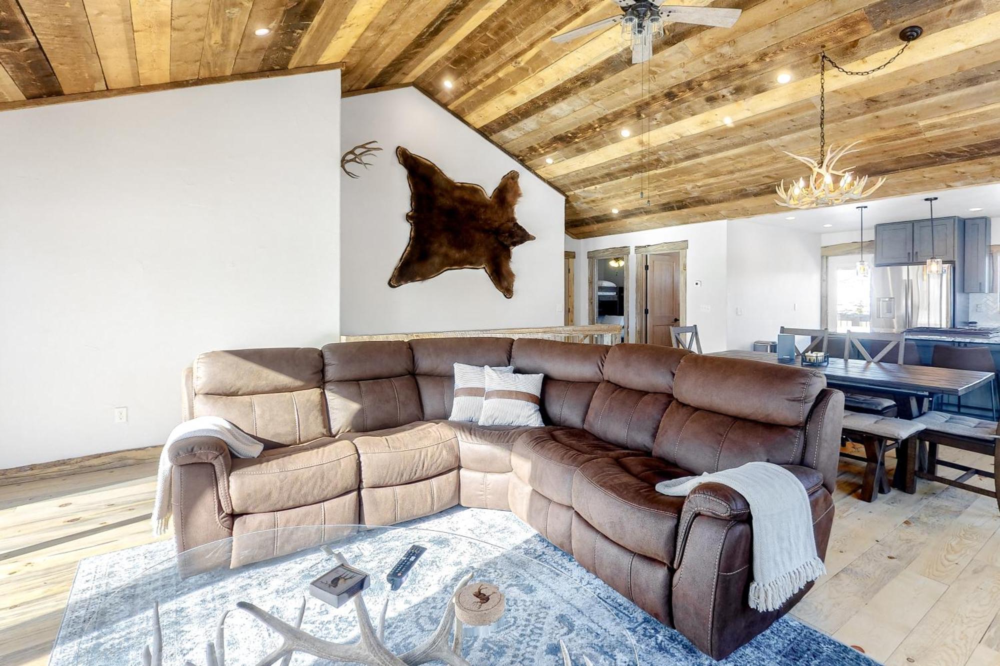 Cabin Getaway & Stonewood Lodge グランドレイク 部屋 写真